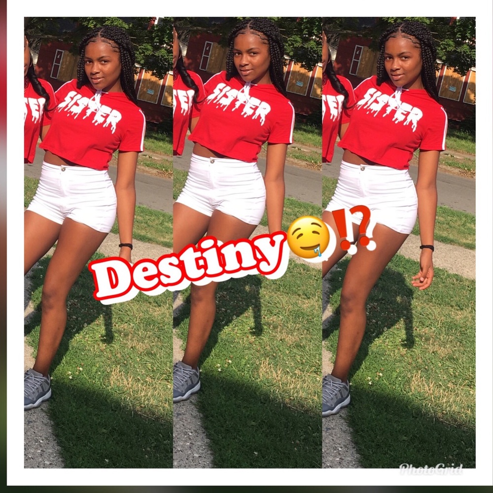Meet your Posher, Destiny